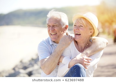 https://image.shutterstock.com/image-photo/senior-couple-relaxing-by-sea-260nw-623697488.jpg